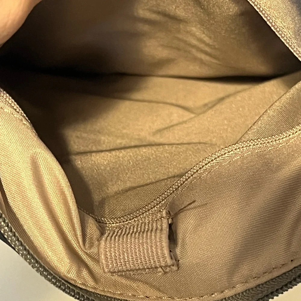 Baggallini Black Crossbody Bag - Picture 8 of 9